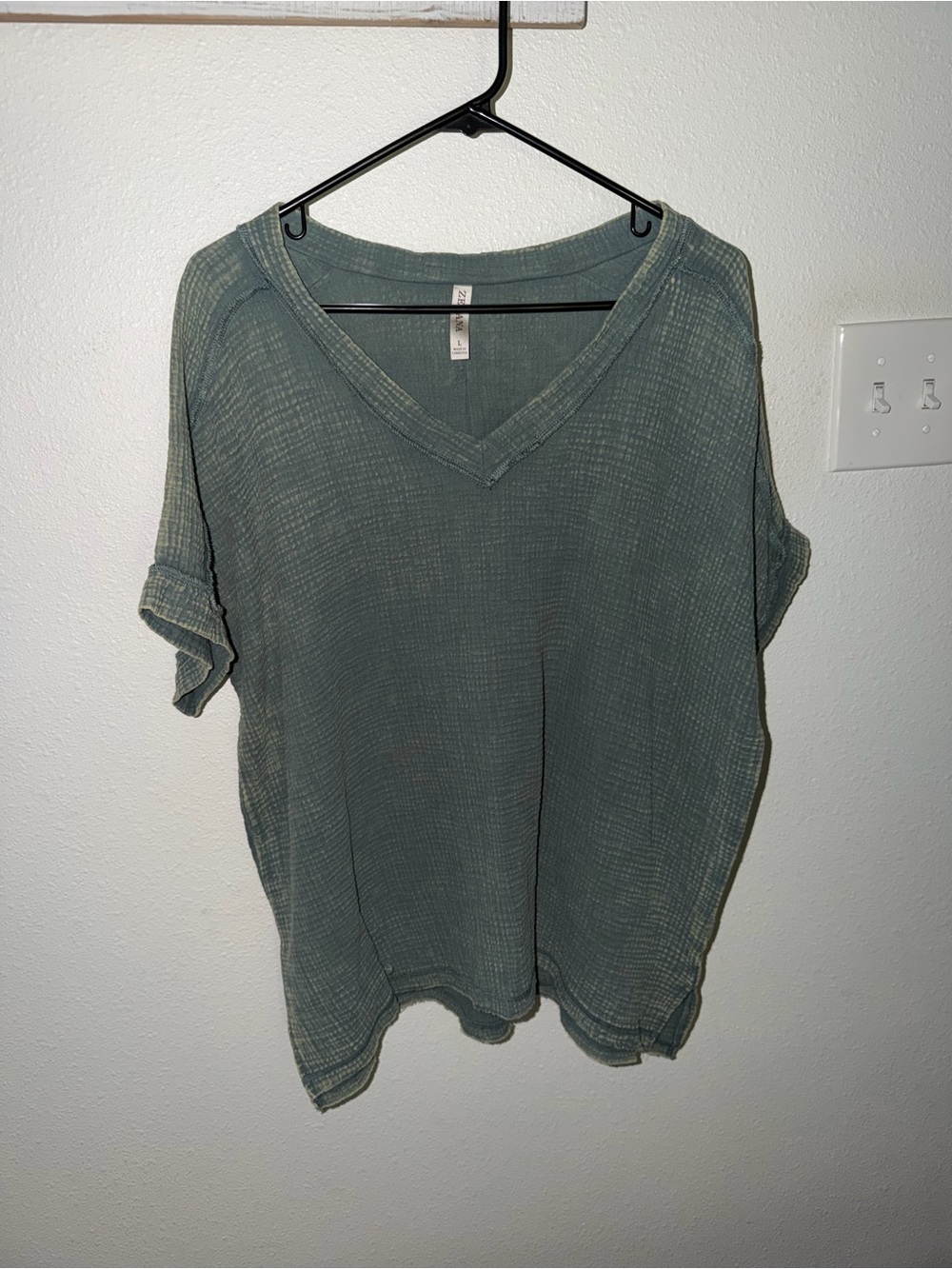 Zenana Outfitters Relaxed V-Neck Lightweight Gauze Top - dark Sage